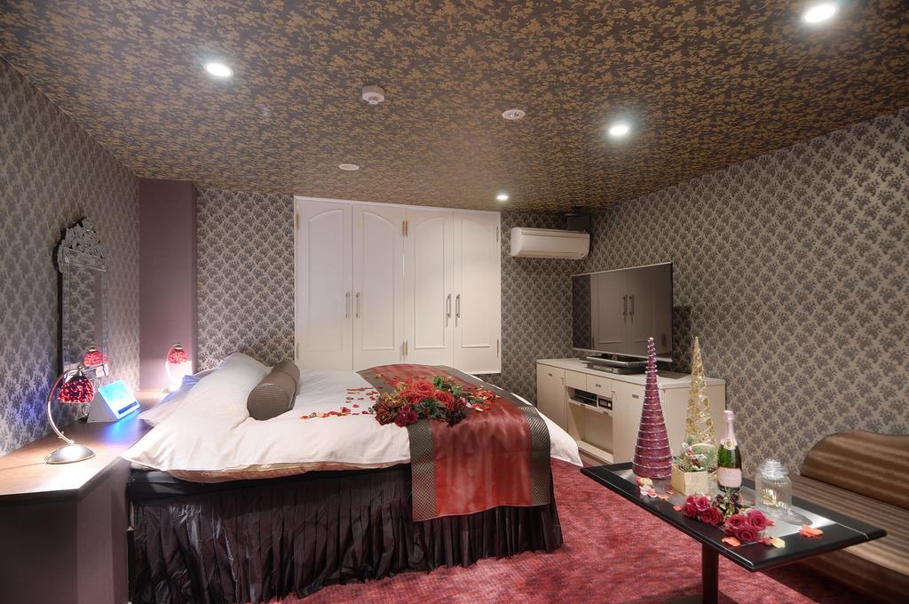 Hotel Blanc Chapel Christmas Sakai (Adults Only) Номер фото
