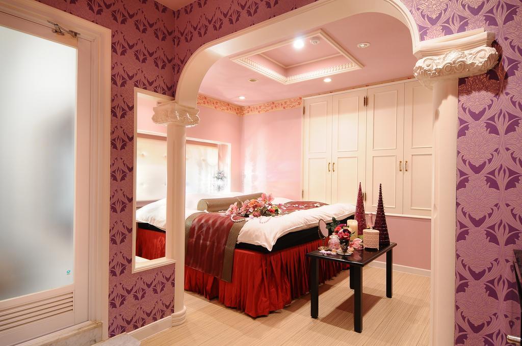 Hotel Blanc Chapel Christmas Sakai (Adults Only) Номер фото
